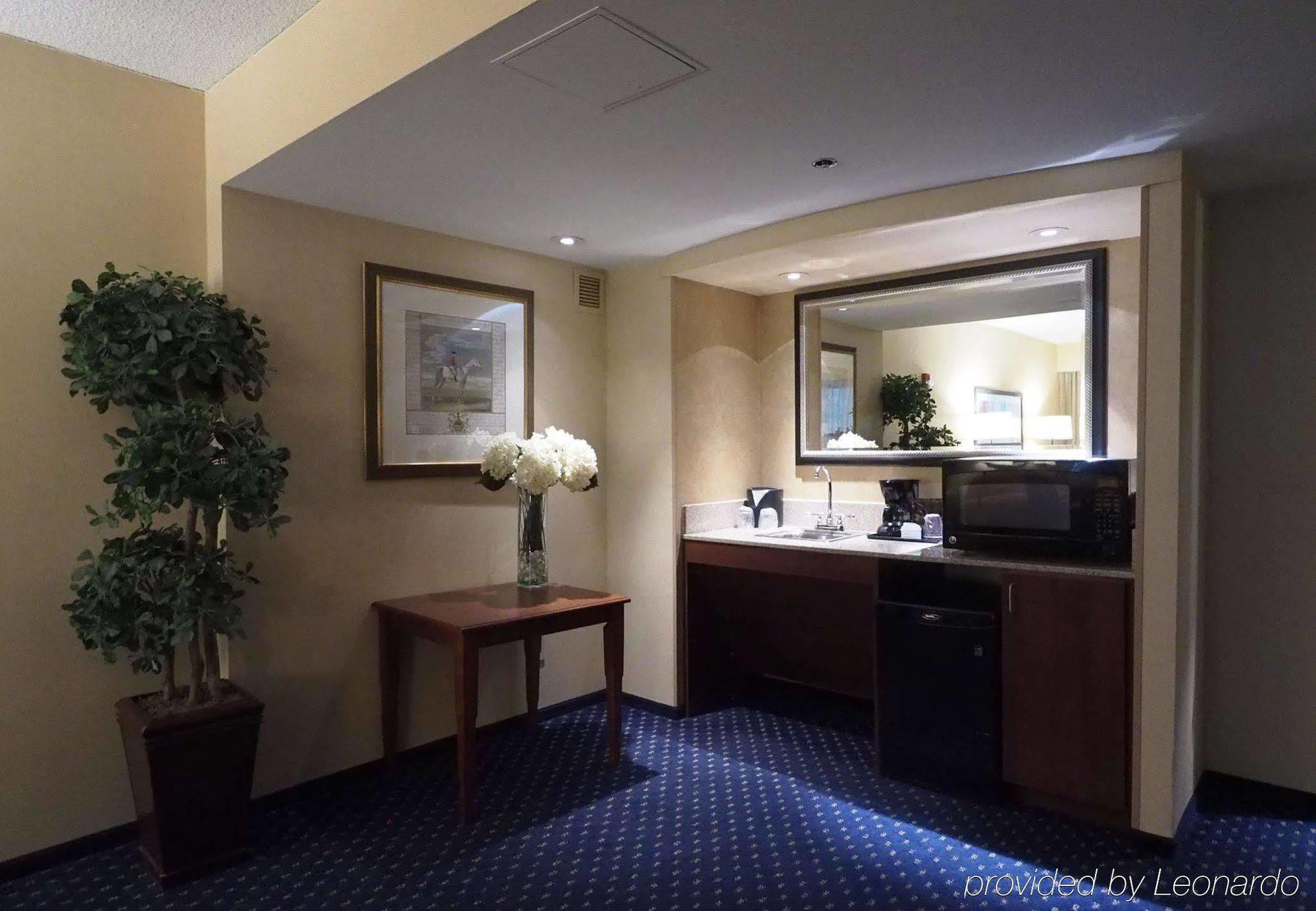 Courtyard By Marriott West/hilliard Hotel Columbus